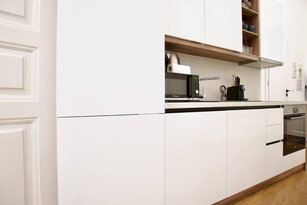 Premium By Hi5- Roekk Szilard 3 Bedroom